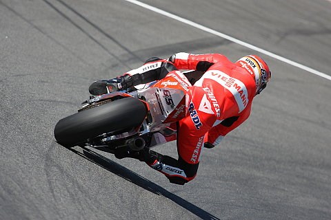 Bradl startet in Valencia von zwei: Elias holte Pole