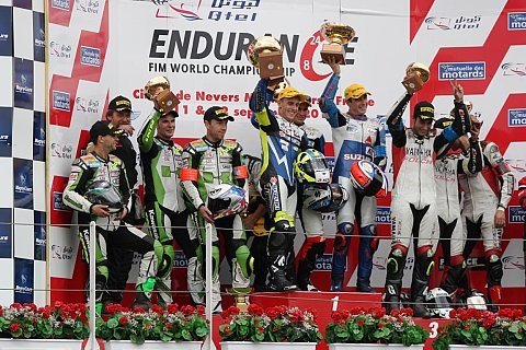 SERT gewinnt in Katar und holt Titel: Bolliger Kawasaki Vizeweltmeister