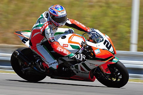 Biaggi weiter Schnellster auf Phillip Island: Turbulente Testtage für Camier