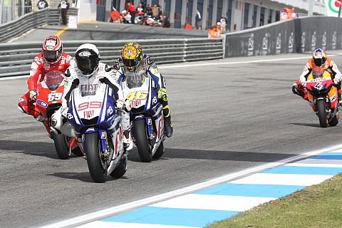 Rossi benennt Favoriten: Stoner und Lorenzo machen es unter sich aus