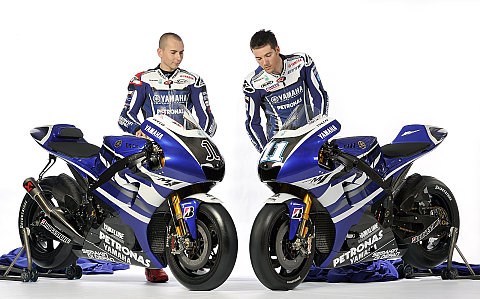 2011er Yamaha-Design präsentiert: Lorenzo & Spies enthüllen ihre M1