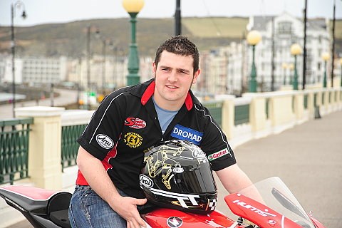 TT2011 - Dunlop mit WM-Kawasakis: Paul Bird Motorsport bereitet Bikes vor