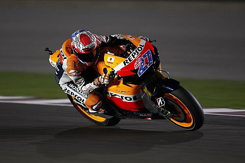 Stoner auch in 2. Katar-Training voran: Honda drei Mal in Top-4