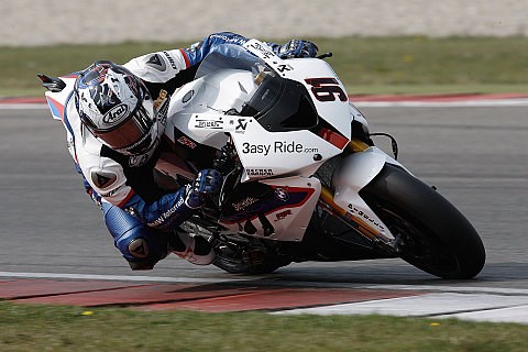 Haslam setzt sich im ersten Qualifying durch: Biaggi in letzter Sekunde auf Platz zwei