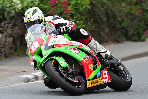 TT2011 - Dunlop siegt in der Superstock TT: Erster Sieg in 1000er-Klasse