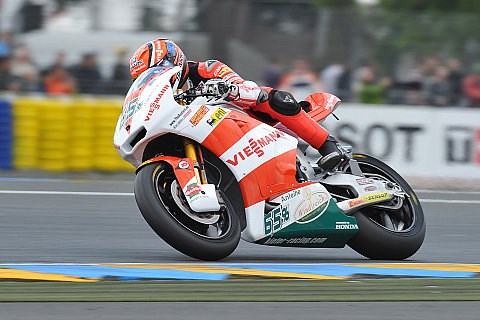 Bradl erwischt guten Auftakt in Silverstone: Die Front braucht noch Aufmerksamkeit