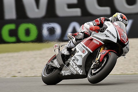 Lorenzo schiebt sich vor: Schnellster im zweiten Training