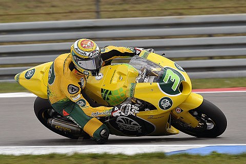 Corsi stürzt und holt Bestzeit: Knapp vor Marquez