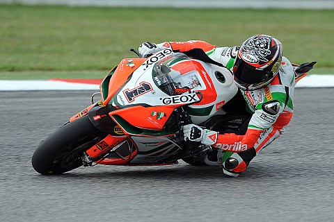 Biaggi mit Bestzeit: Checa verdrängt