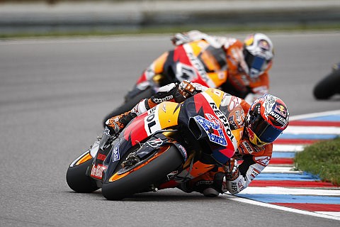 Stoner sichert sich Pole Position in Misano: Lorenzo in Lauerstellung