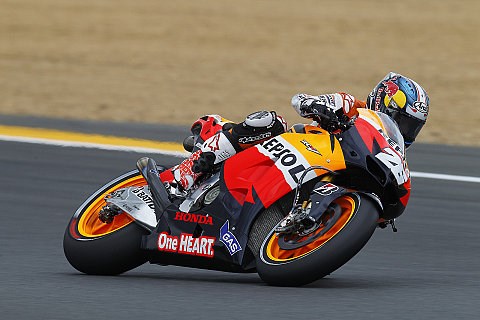 Pedrosa erobert Pole in Le Mans: Stoner zur falschen Zeit nicht vorne