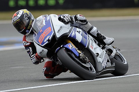 Lorenzo Schnellster in 2. Barcelona-Training: Stoner und Pedrosa fallen zurück