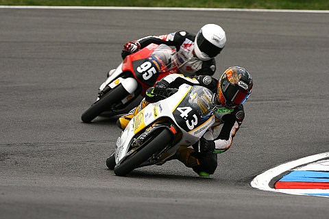 Moto3/125: Grünwald holt einen Sieg: Alt gewinnt die 125er-Läufe