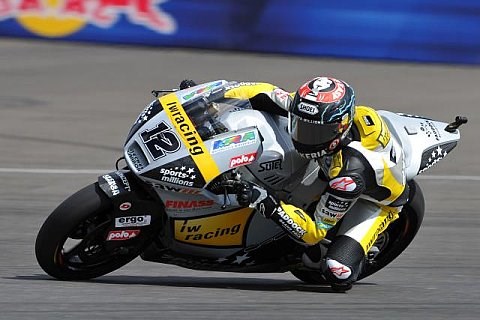 Lüthi fährt Bestzeit und stürzt: Moto2-Training in Brünn mit Abflügen und Zeit-Streichungen