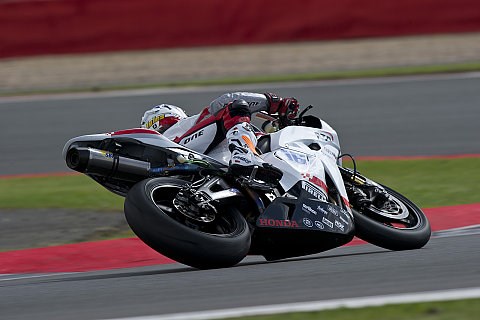 WSS - Cluzel schnappt sich die Pole: Sofuoglu, Lowes & Parkes in Reihe eins