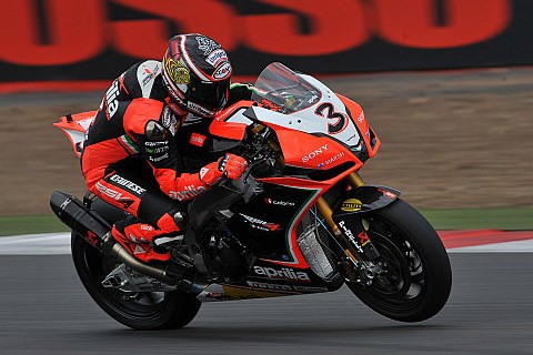 Biaggi schnappt sich die Pole: Sykes nur knapp geschlagen