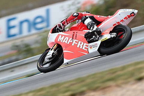 Folger im 1. Training mit Bestzeit vor Cortese: Deutsche Doppelspitze