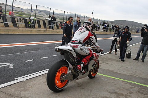 Marquez mit gelungenem Debüt: Pedrosa kämpft mit dem Gewicht