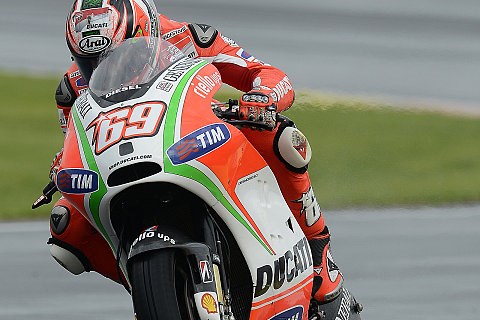 Ducati und Avintia testen in Jerez: Hayden langsamer als Laverty und Sykes