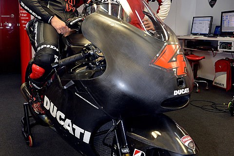 Dovizioso meldet sich per Twitter : Operation erfolgreich verlaufen