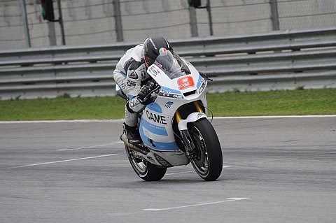 Petrucci fährt schnellste Zeit im Regen: Ruhiger zweiter Testtag