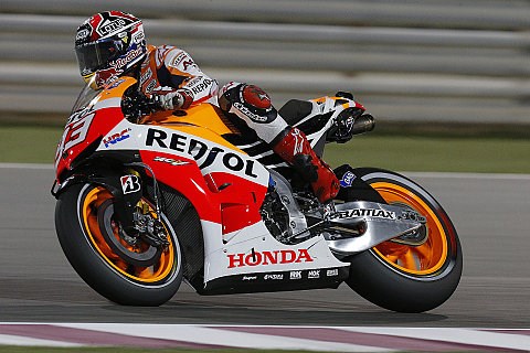 Marquez legt im zweiten Training nach: Lorenzo und Rossi in den Top-3