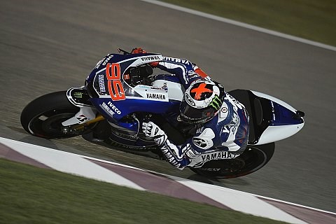 Lorenzo sichert sich die Pole in Katar: Dovizioso nur knapp in Reihe zwei