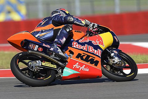 Salom Schnellster im ersten Training: Folger knapp auf Zwei