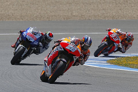 Pedrosa legt in Le Mans vor: Rossi fährt drittschnellste Zeit