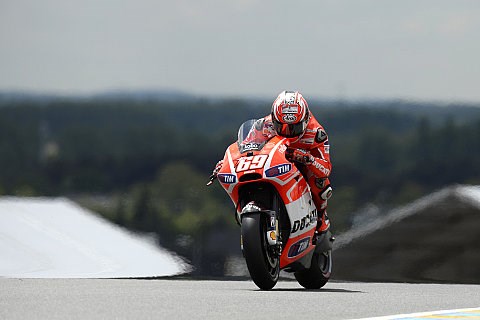 Fortschritte bei Ducati in Le Mans: Auf die Spitze fehlt nur eine halbe Sekunde