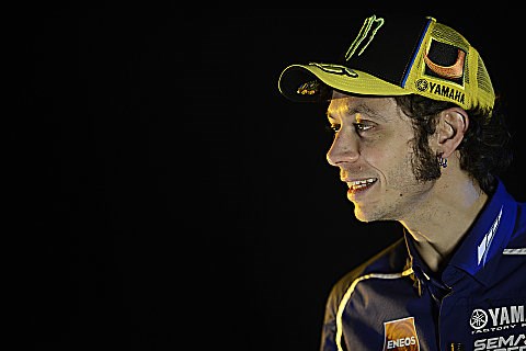 Rossi humorvoll wie eh und je: Runde sechs in Barcelona