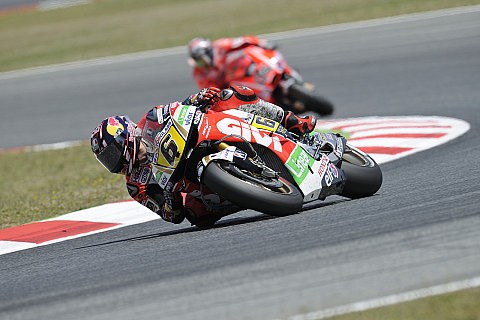 Bradl nicht weit von der Spitze entfernt: Zufrieden mit neuen Teilen