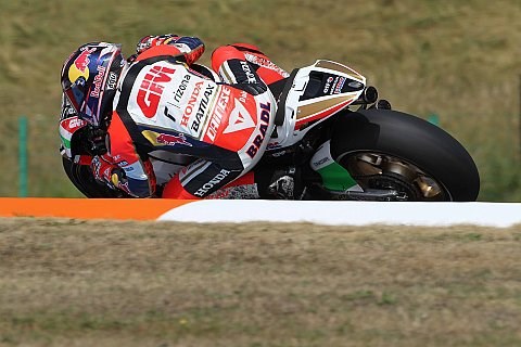 Bradl hofft auf Regen: Kein Ansatz