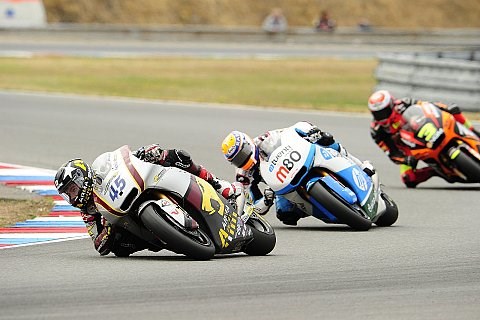 Redding im Warm-Up mit Bestzeit: Massenkollision mit vier Piloten