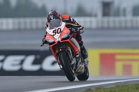 Guintoli will im Titelkampf zurückschlagen: Laverty noch nicht draußen