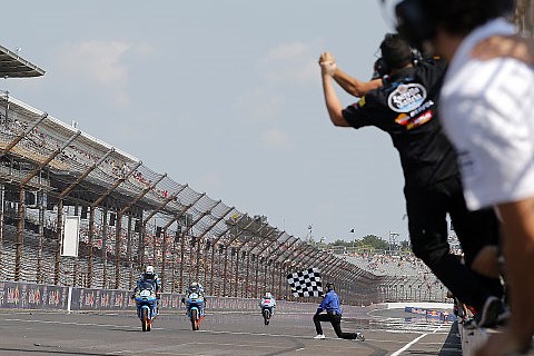 Rins schlägt Vinales um 3 Zehntel: Folger nach Kollision auf sechs