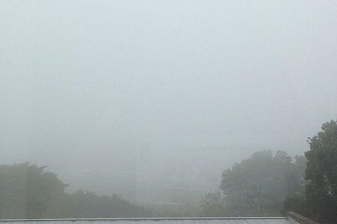 Zu starker Nebel: Vormittagstrainings gestrichen: Nebel sorgt für Ausfall