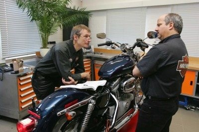Harley Davidson Schule