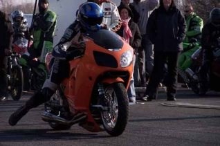 Quartermile in 8 Sec