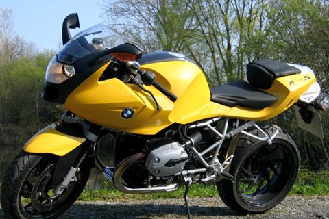 BMW R1200S