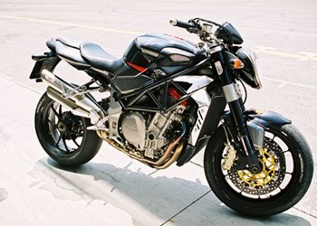 MV Agusta Brutale 910R MV Agusta Brutale 910R