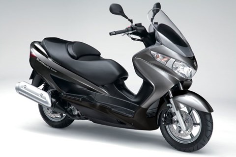 Suzuki Burgman 125/200 Suzuki Burgman 125/200