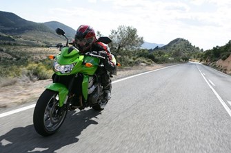 Kawasaki Z 750 Test Kawasaki Z 750 Test