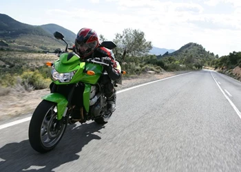 Kawasaki Z 750 Test Kawasaki Z 750 Test