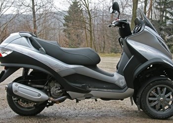 Piaggio MP3