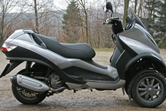 Piaggio MP3 Piaggio MP3