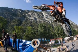 1. FLATOUT.arena Rodeo