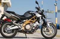 Testbericht Aprilia SL 750 Shiver Factory - Vorschaubild Aprilia SL 750 Shiver Factory