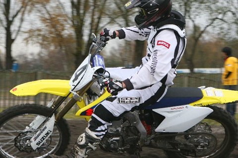 Suzuki RM-Z 450 Test