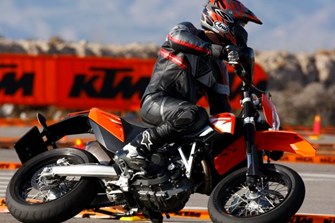 KTM 690 SMC KTM 690 SMC